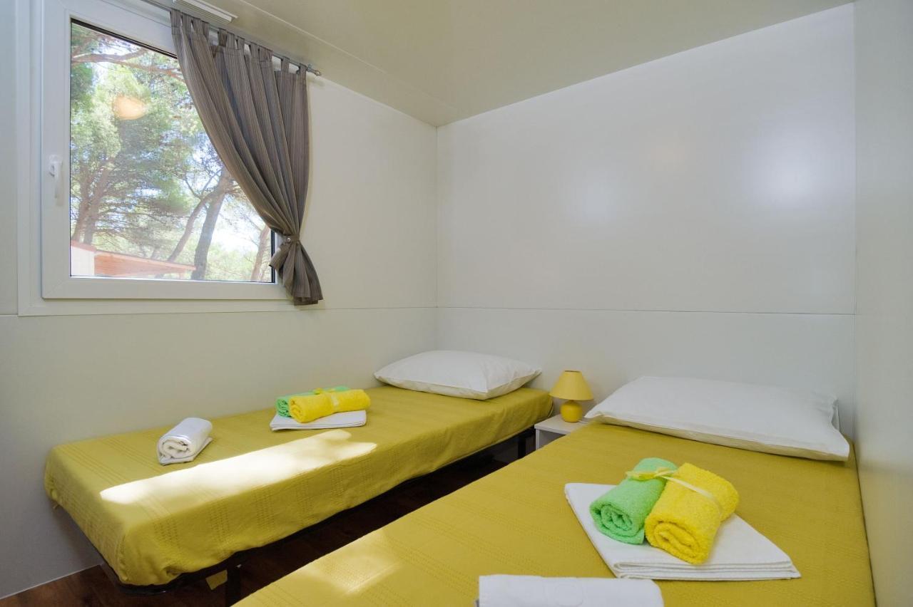 Mobile Homes Camp Perna - Adriatic Kampovi 3*